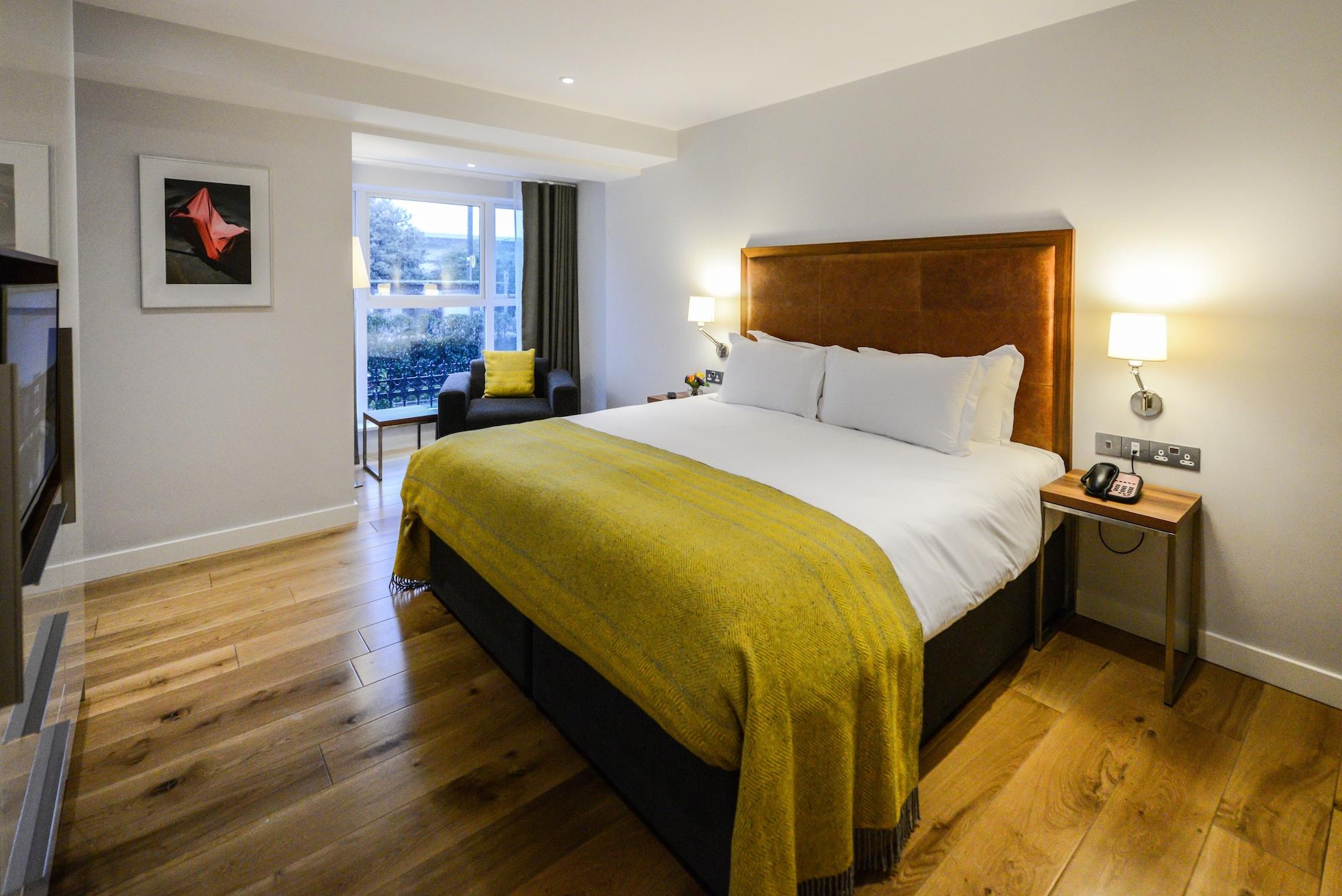 Premier Suites Dublin, Ballsbridge ภายนอก รูปภาพ