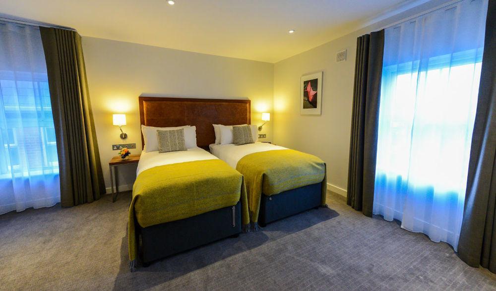 Premier Suites Dublin, Ballsbridge ภายนอก รูปภาพ