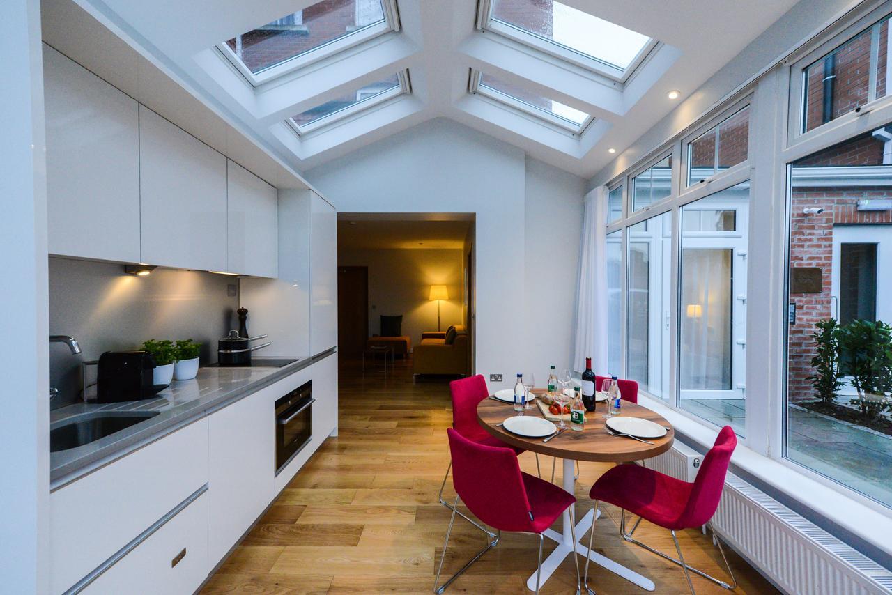 Premier Suites Dublin, Ballsbridge ภายนอก รูปภาพ