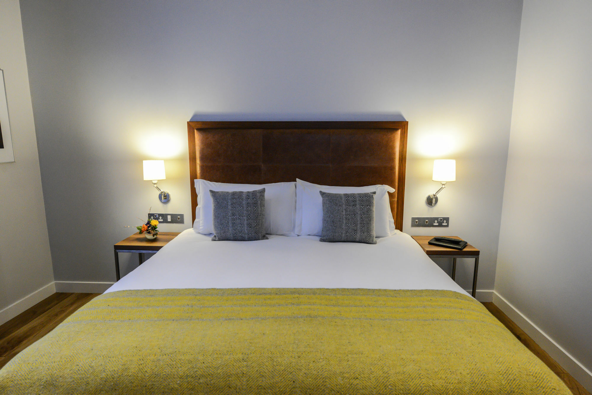Premier Suites Dublin, Ballsbridge ภายนอก รูปภาพ