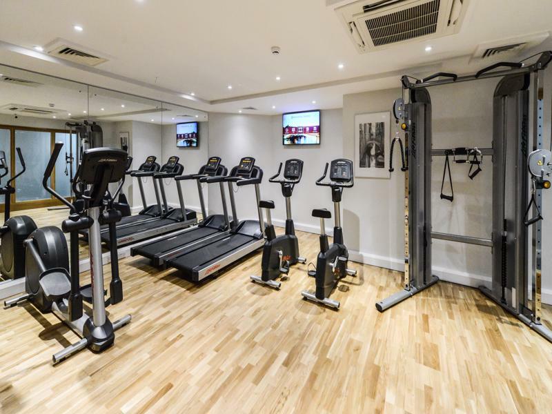 Premier Suites Dublin, Ballsbridge ภายนอก รูปภาพ