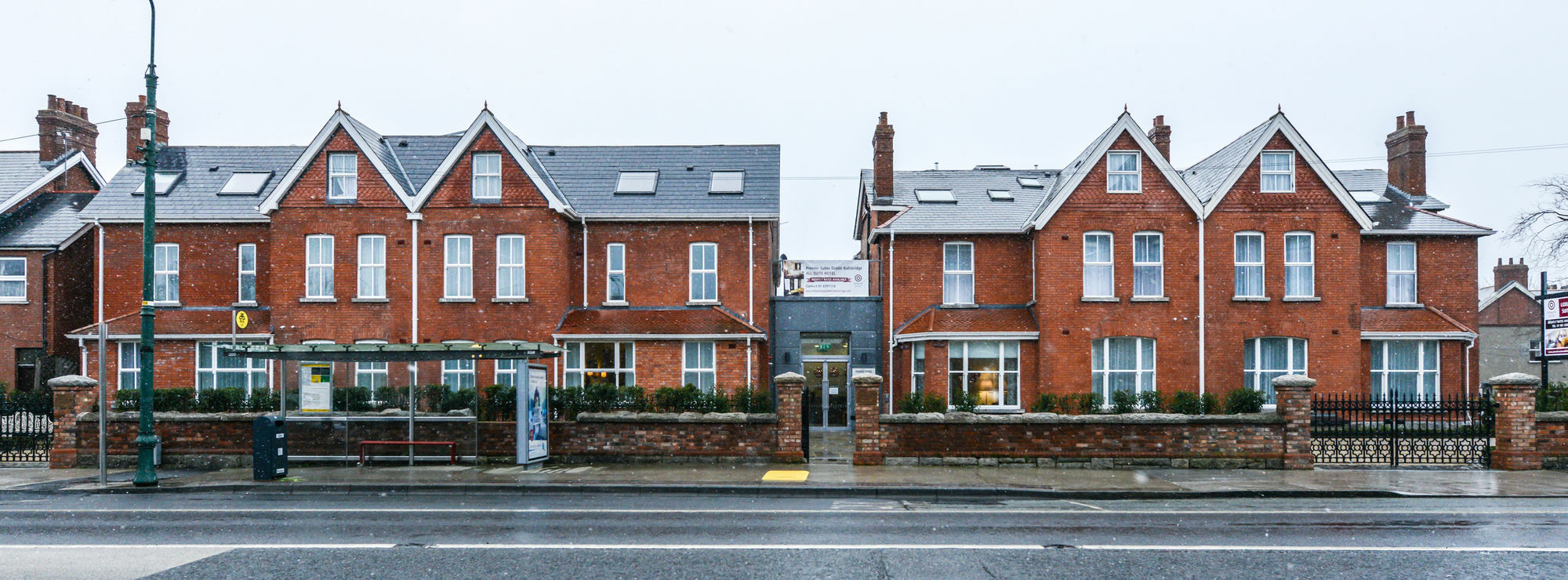 Premier Suites Dublin, Ballsbridge ภายนอก รูปภาพ